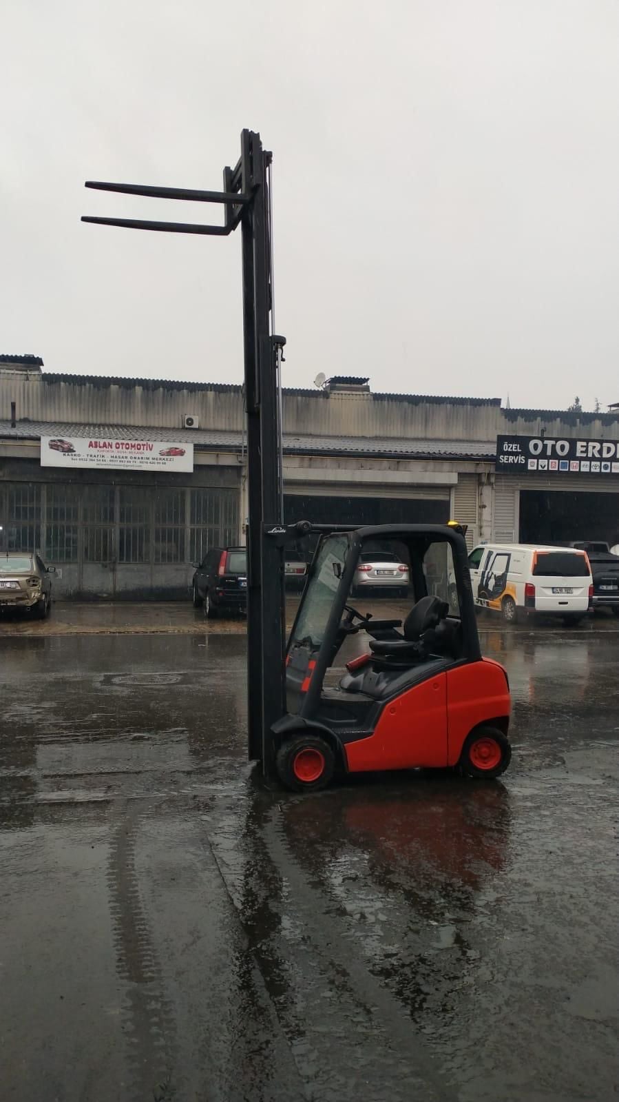 391 Serisi Linde H20D 2Ton Dizel 4.62mt Triplex Asansörlü